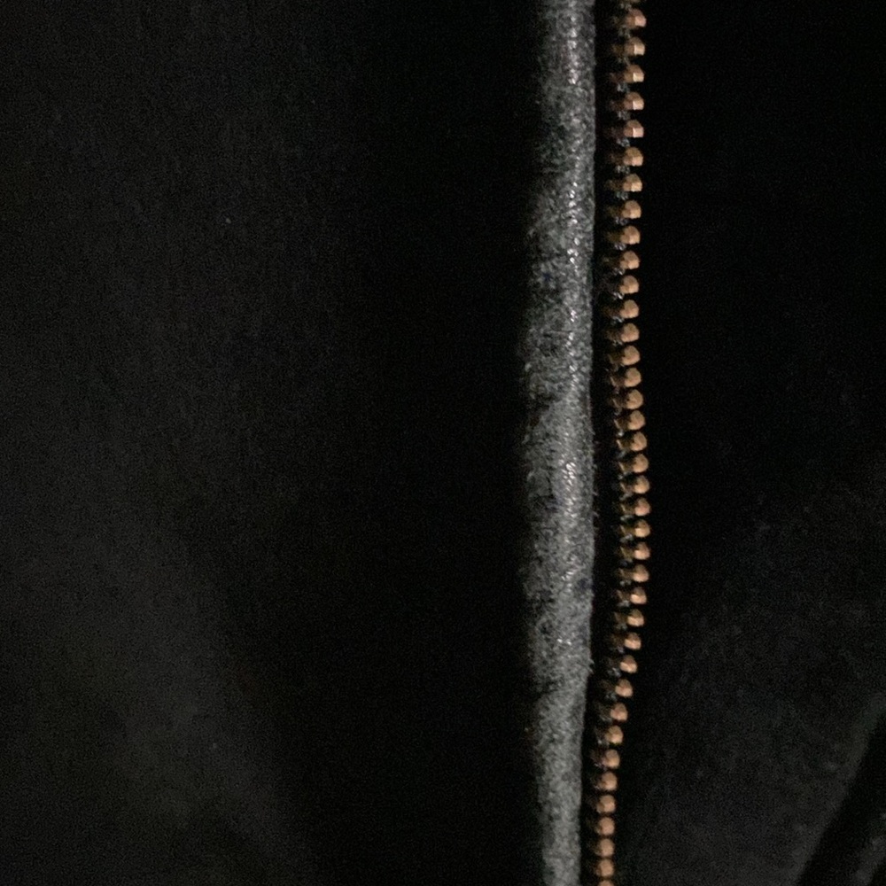 Beautiful Shearling Jacket. - Picture 8 of 8